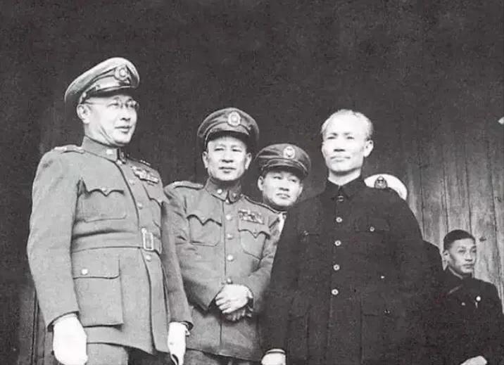1948年5月，国民党陆军总司令顾祝同在一次军事会议上质问顶头上司陈诚：“你这个