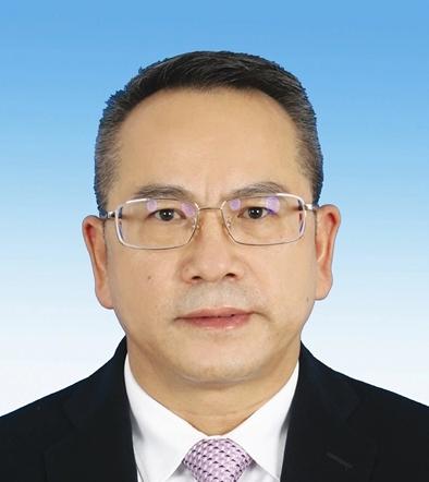 广西总工会党组书记韦永山被查，这也是一位正厅级干部，1968年出生的他今年58岁