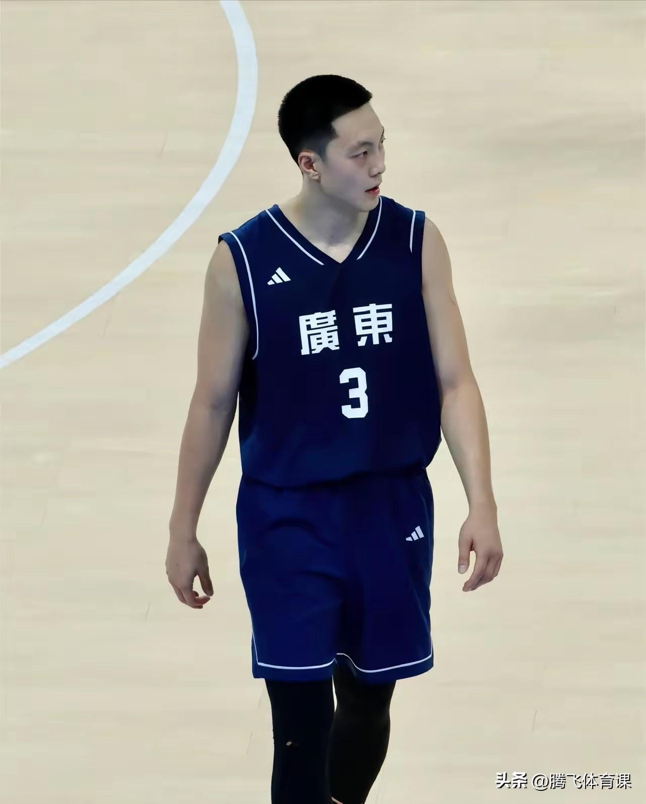 全运会半决赛辽粤之争，广东男篮取胜之匙有三要素:

1.放平心态，控制好失误。