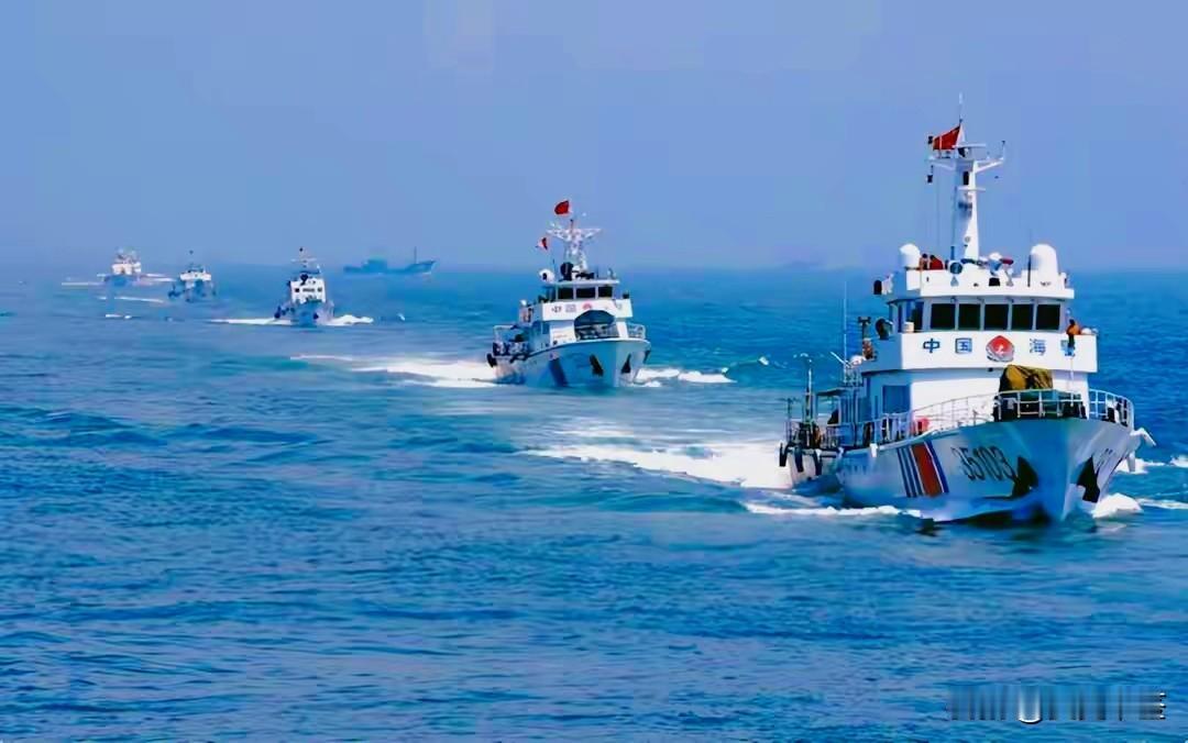 南海闹剧！菲方带刀闯中国岛礁，美方还敢颠倒黑白？
 
12月15日，外交部直接表