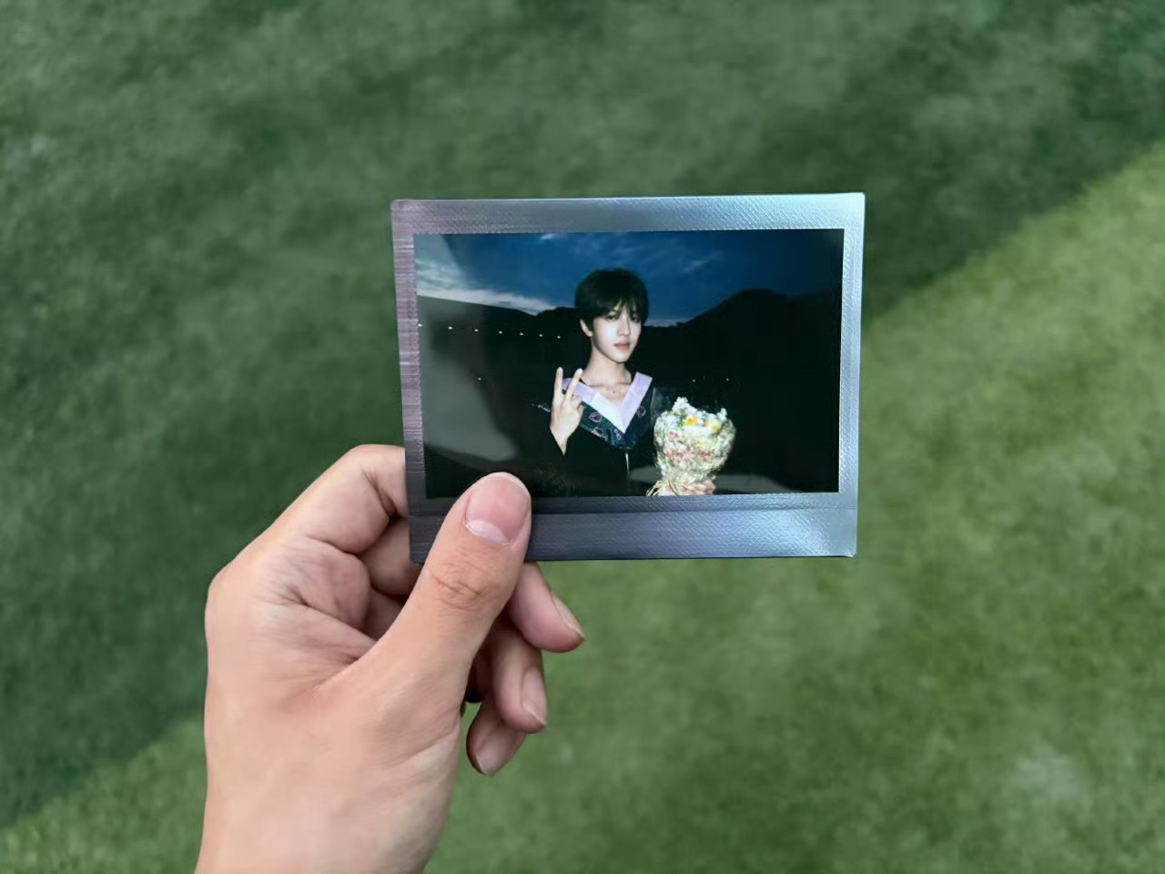 贺嘉述毕业贺嘉述毕业快乐！法宣阁会陪贺嘉述写论文熬到凌晨四点，贺嘉述会在毕业论文