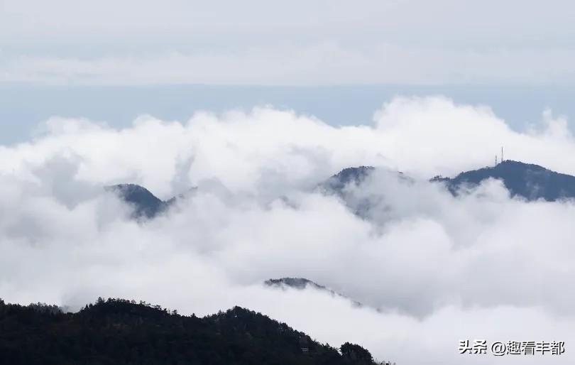 春日限定！仙女湖镇郭家沟云海，美到窒息✨
一场春雨过后，仙女湖镇郭家沟解锁绝美云