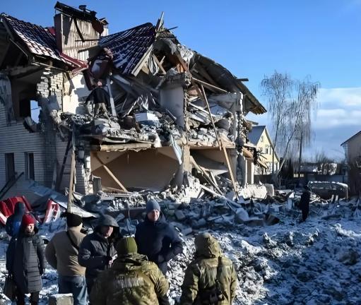 果然被我说中了！俄罗斯今天突然宣布：10月29日，俄总统普京在莫斯科宣布俄罗斯成