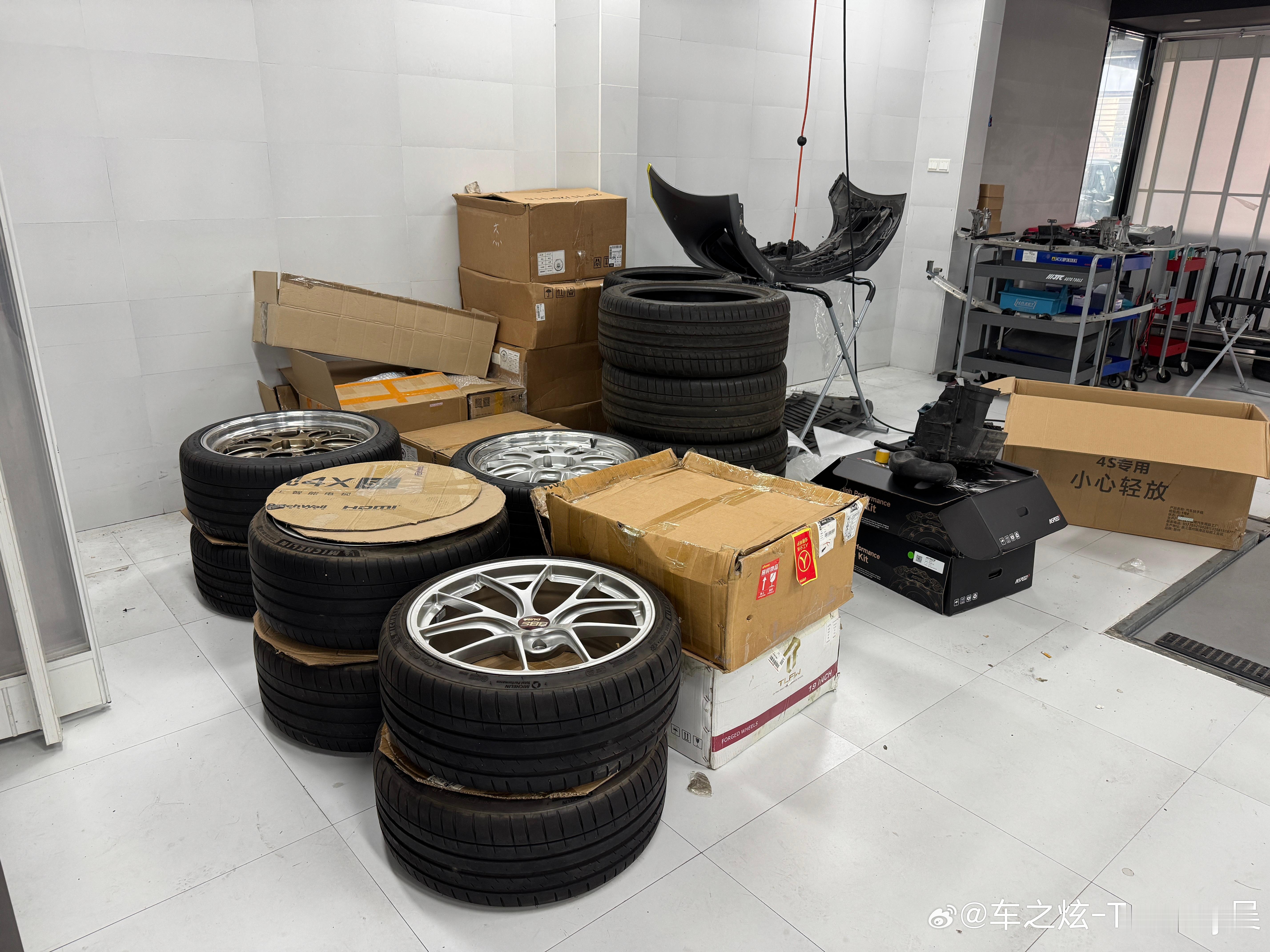 通知第10天-因之前临时存放配件的仓库 房东已租出去 请存放在我这里配件的车友 