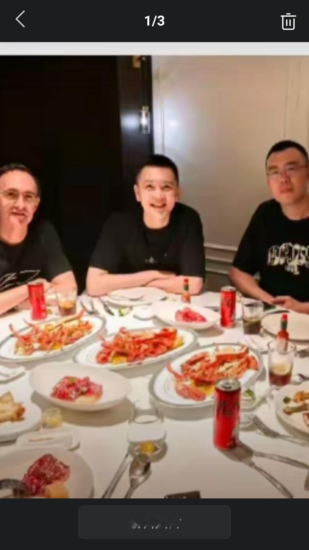 前辽篮主教练杨鸣更新社媒，分享与辽篮主教练乌戈洛佩斯，辽宁俱乐部副总经理韩德君线