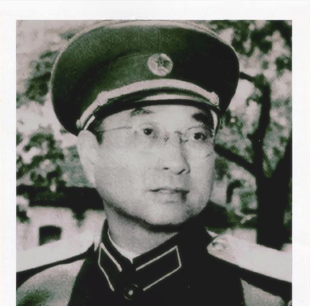1953年，几个志愿军伤残兵在哈尔滨被市民围攻，陈赓将军冲出会议室怒吼：他们上战