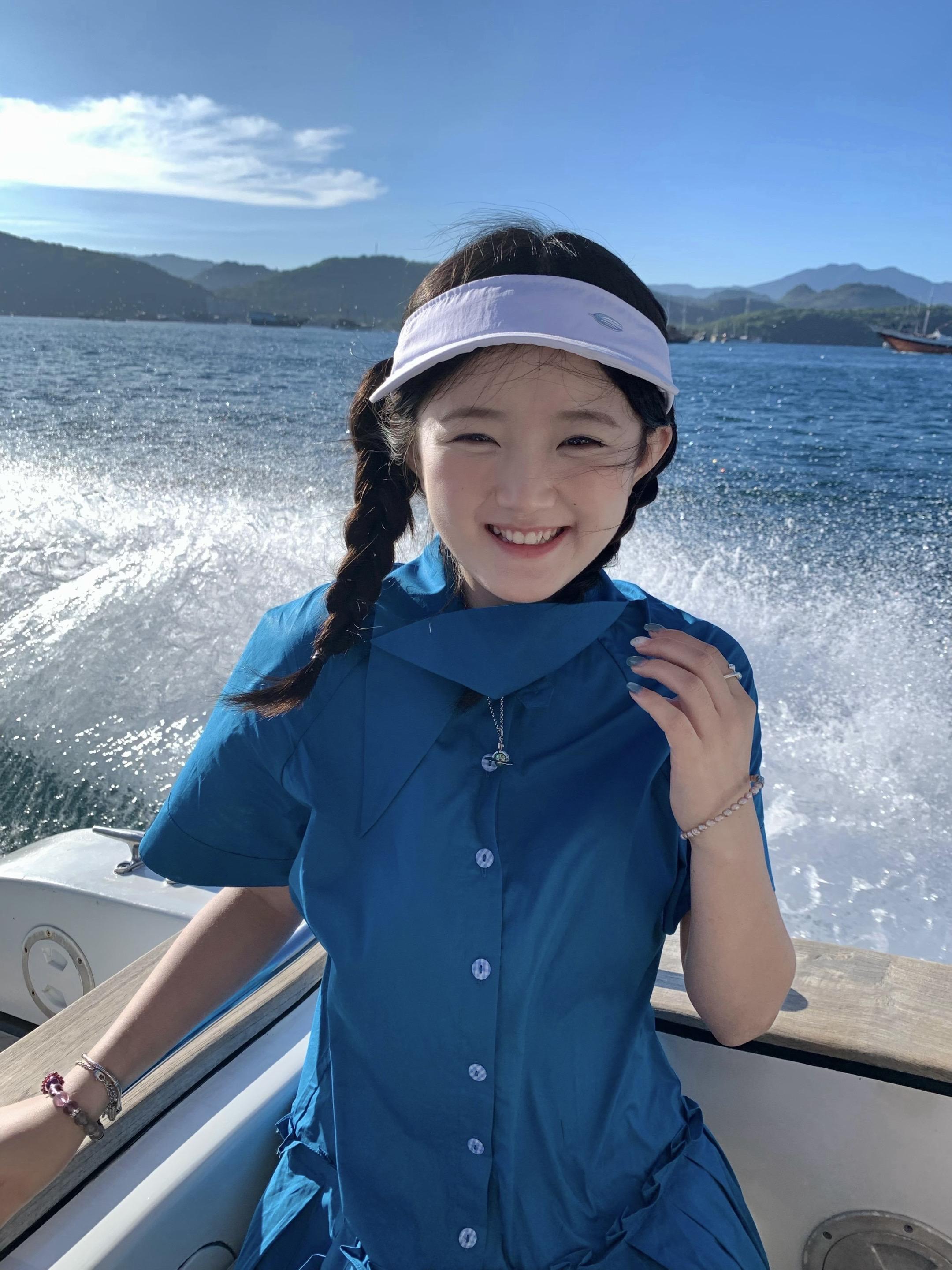 许愿以后都不晕船(˶>ㅅ<˶)..🐬🌊🏄🏻🛳️⚓️⛰️
