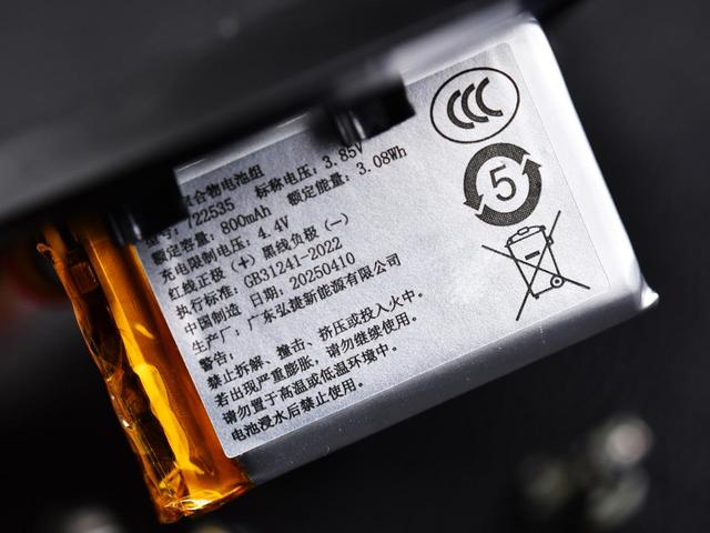 雷柏VT7二代双8K双模游戏鼠标评测 轻量化、全自研、顶级模具