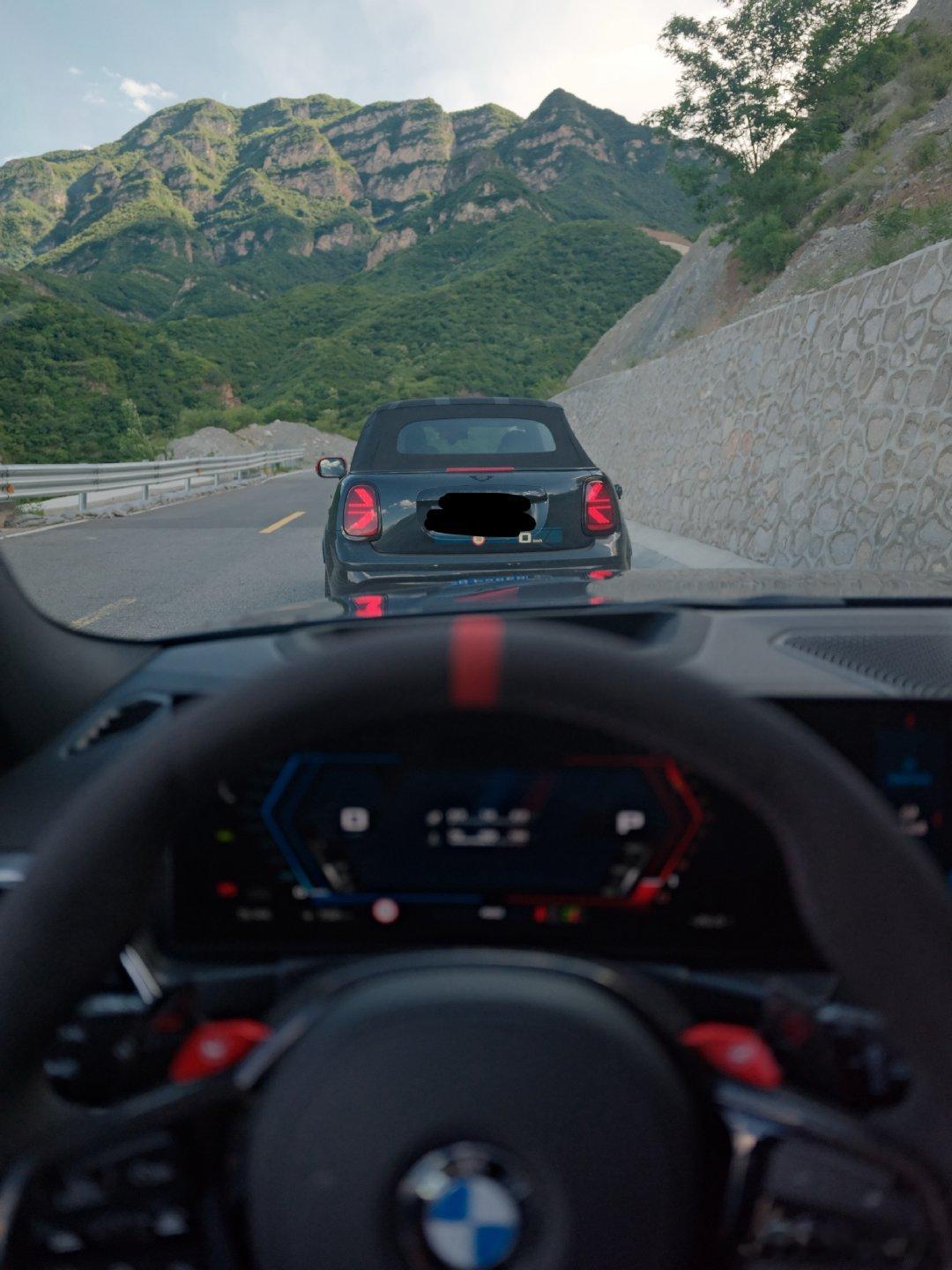 宝马M3 Touring+MINI JCW敞篷，家里俩台车是这个组合，应该没什么
