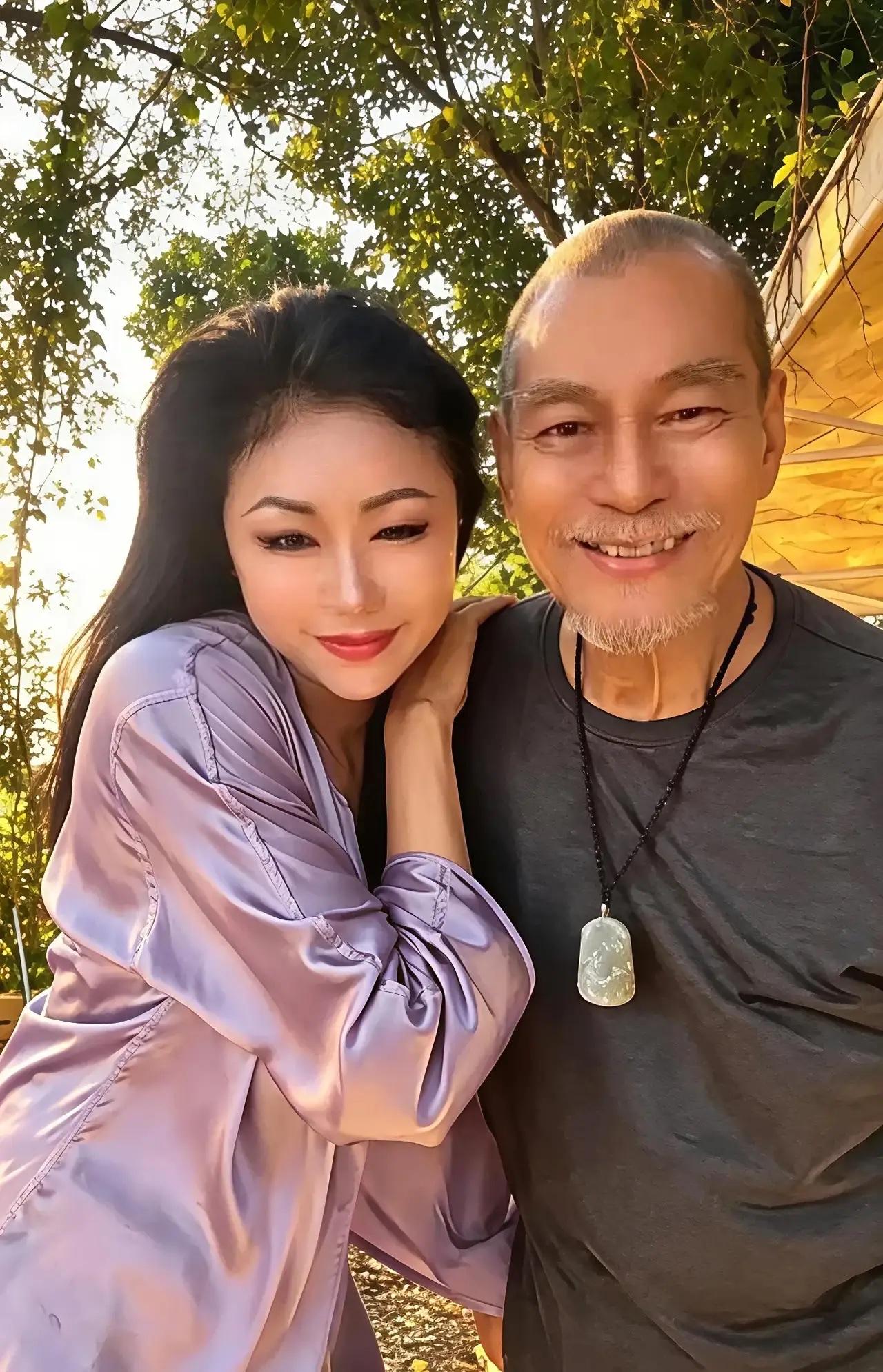 荧幕上一身硬气的功夫演员陈观泰，现实里的感情路却是一波三折，前后经历了四段婚姻。