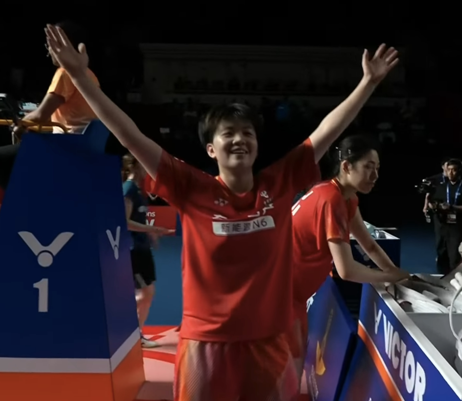 🏆超级500赛冠军曹梓涵今年18岁！ 中国羽毛球队