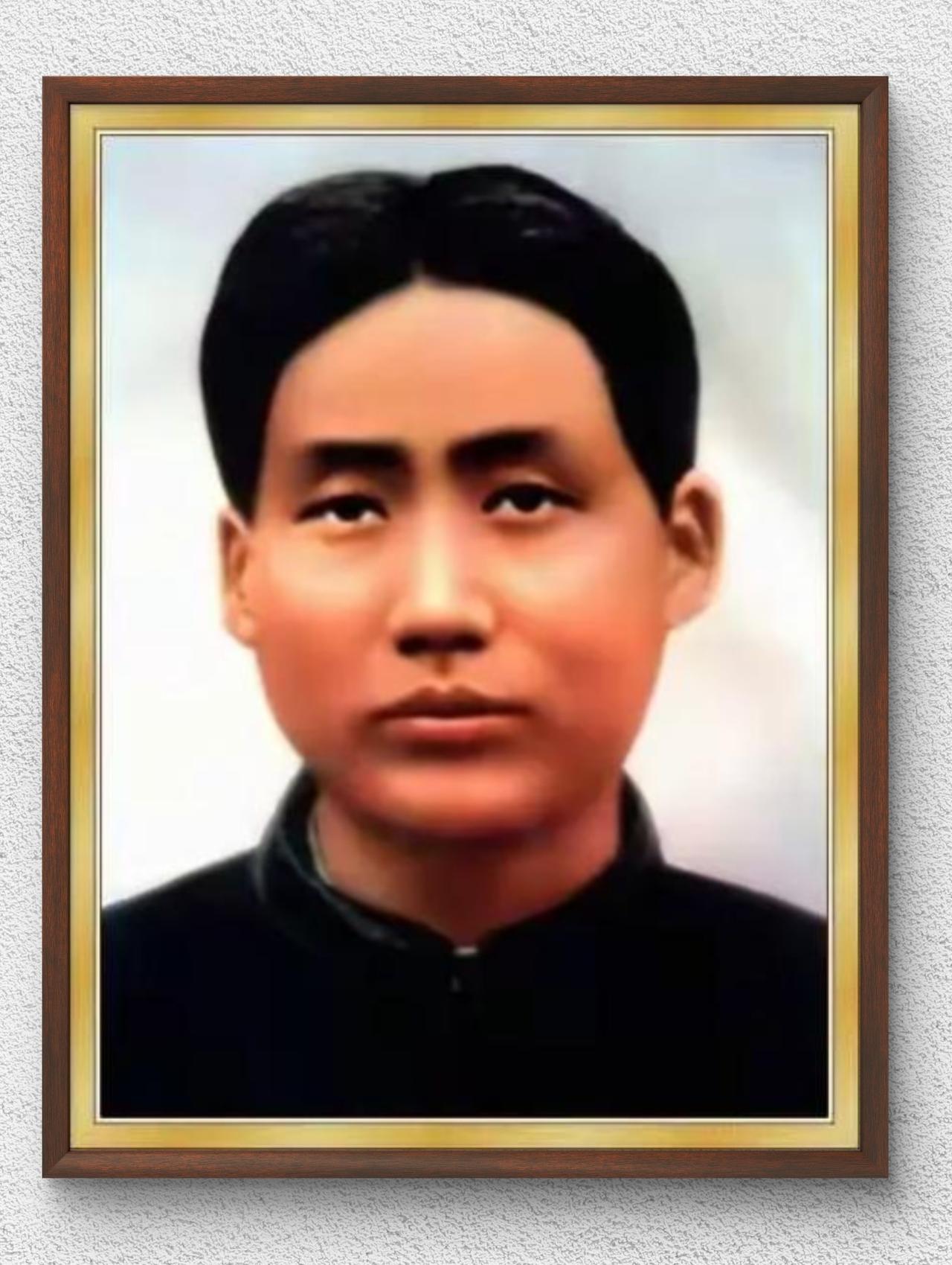 1910年 左右，青年毛泽东在湖南求学时拍的