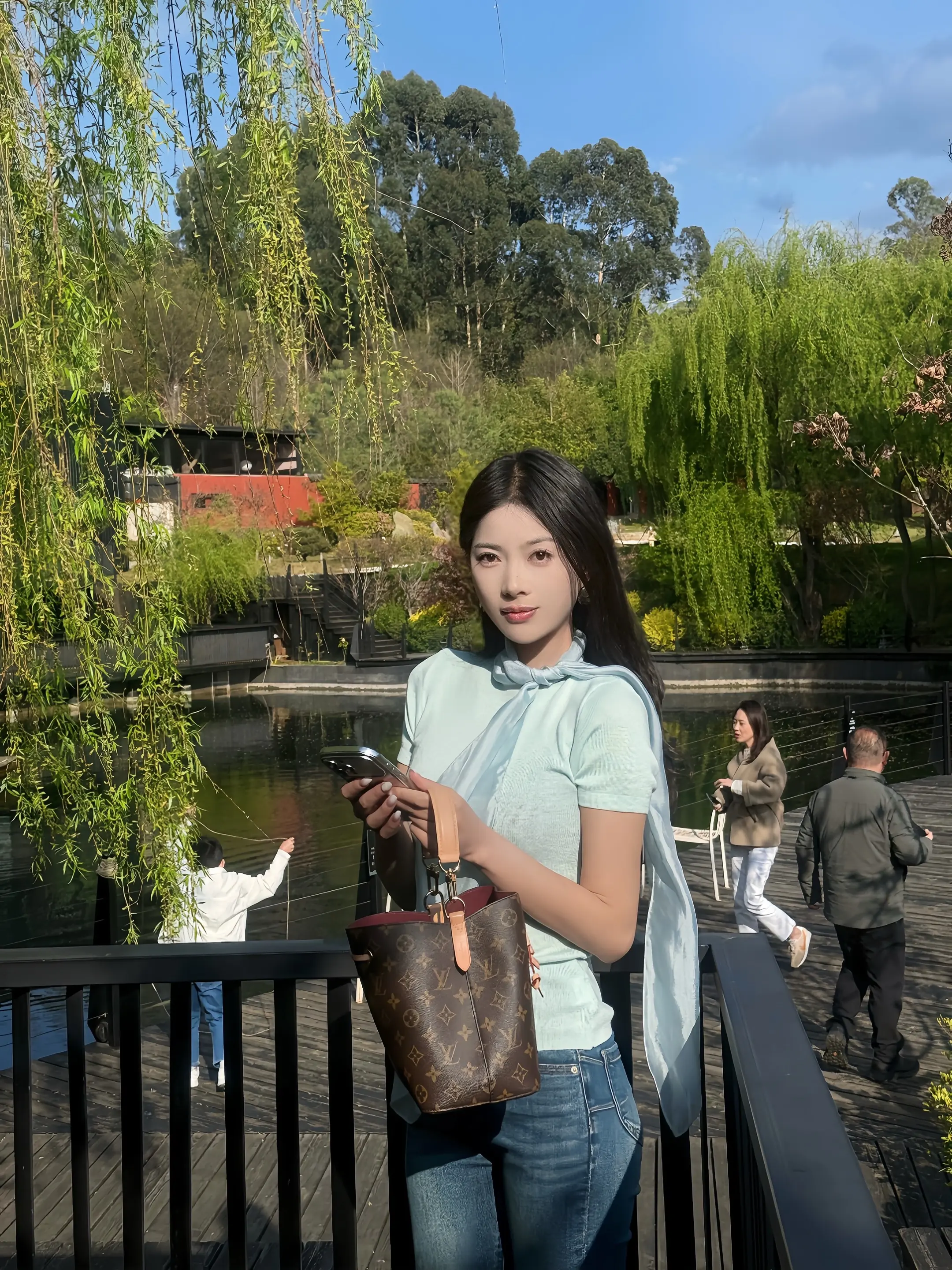 我的小狗变成大狗狗啦
