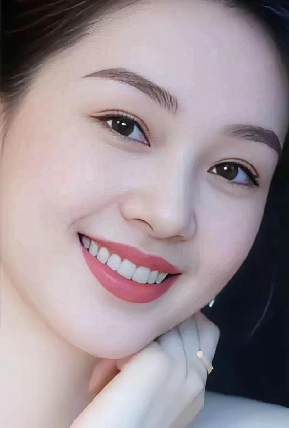 女人都有一颗“悸动”的心，别不信。即便你为她提供了优渥的生活条件，只要满足不了她