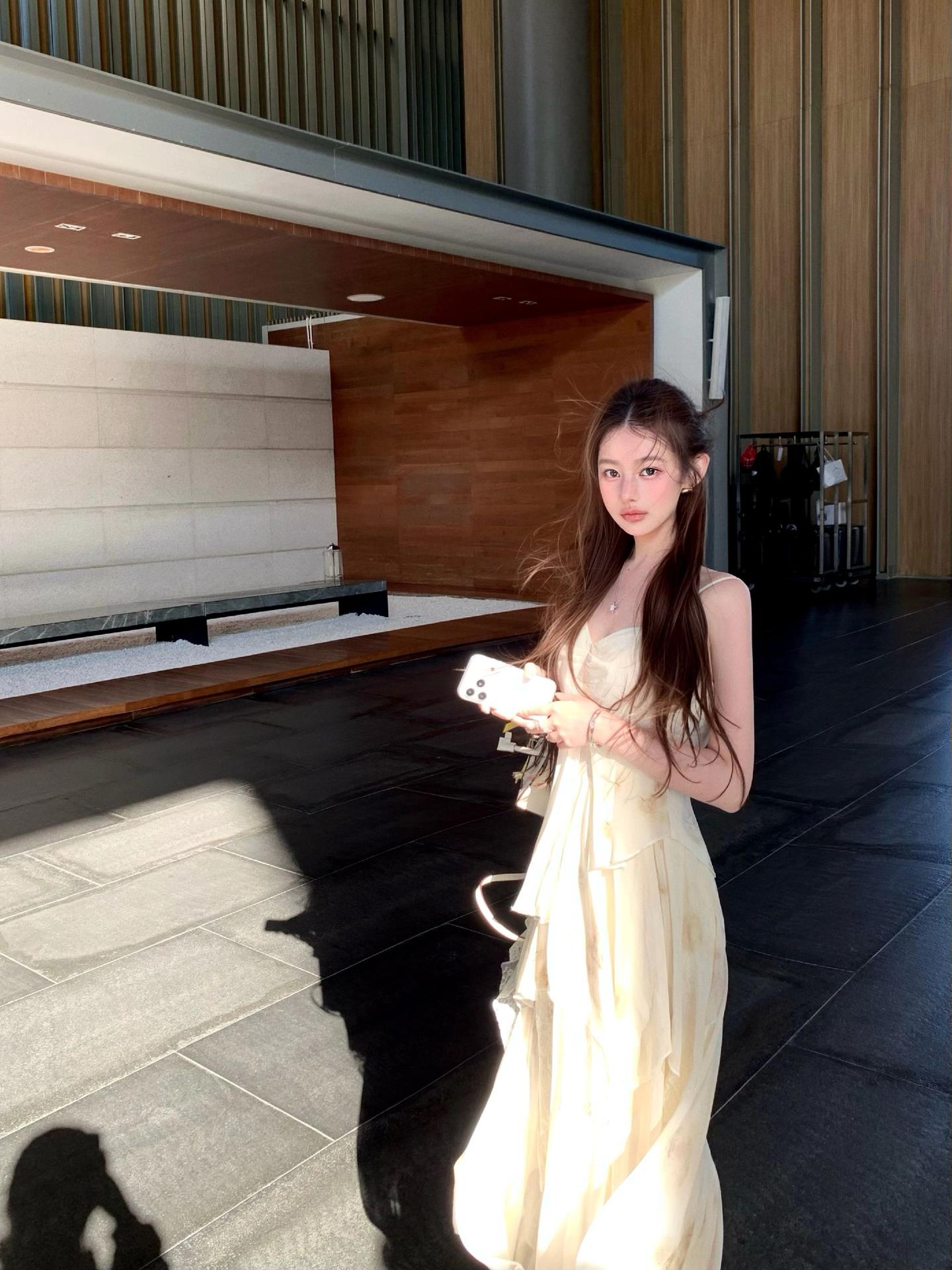 春会来 事会顺 人会好 花会开