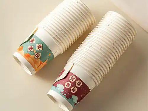 《2小时直达大脑！微塑料“隐形杀手”藏在你家，医生点名：这几样物品赶紧丢》

权