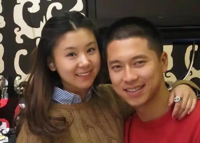 李小萌当年痴迷谢霆锋，她妈却扭头相中一个月薪6000的龙套王雷，所有人都觉得这丈