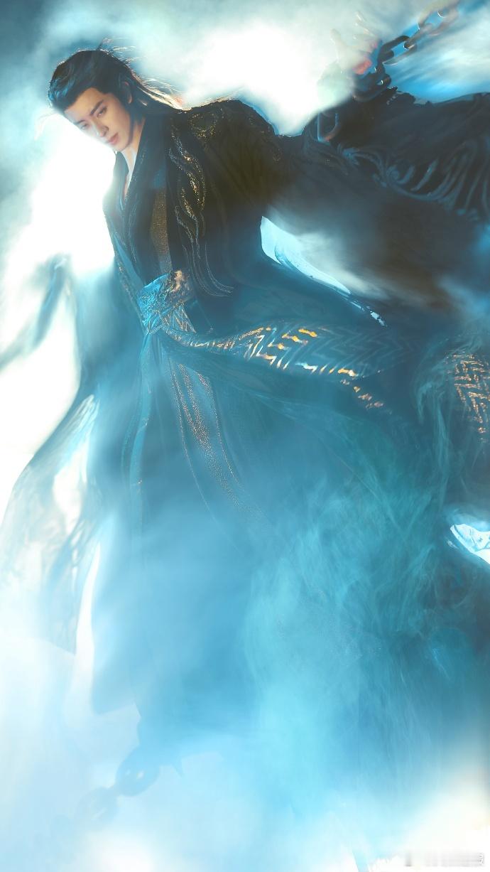 敖瑞鹏感谢大家都会看的  敖瑞鹏600w福利 600w 福利，敖瑞鹏用大片诠释挣