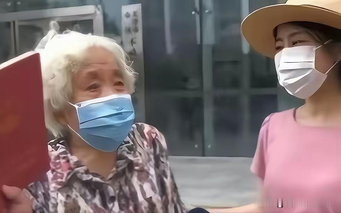 2020年，结婚57年，连买菜刀都要AA制的天津八旬老夫妻，终于离婚了。谁知刚离