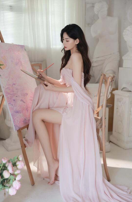 🎨