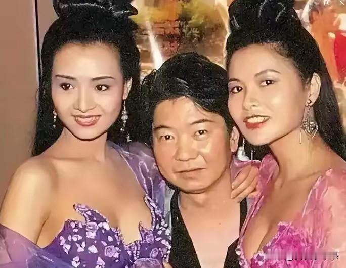 蔡澜是个妙人，以一己之力跟全家反目，全因为自己太好色贪财。
十七岁时，蔡澜姐姐的