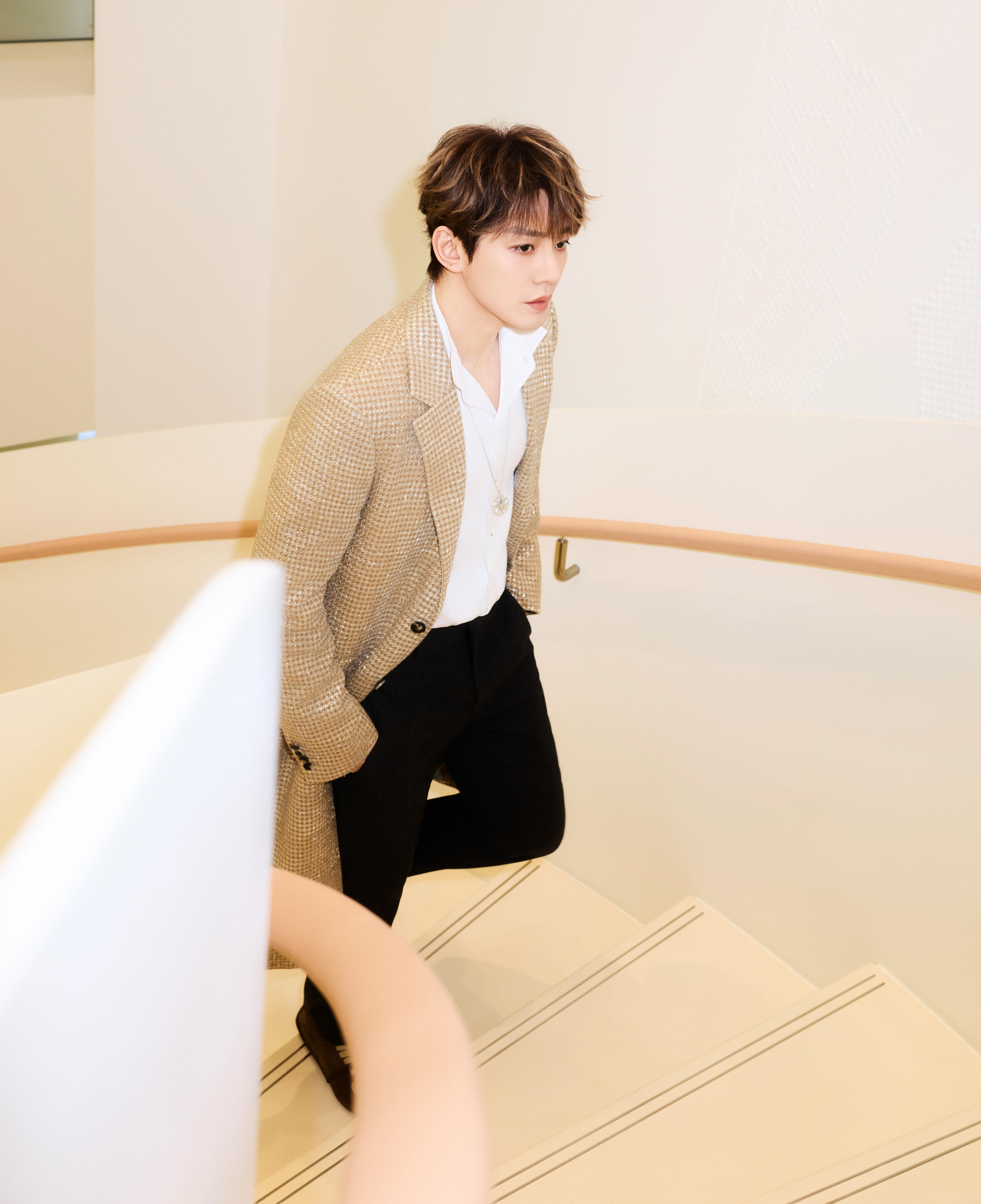 邓为 × 北京迪奥之家Dior 全球美妆大使、Dior 品牌大使身穿 Dior 