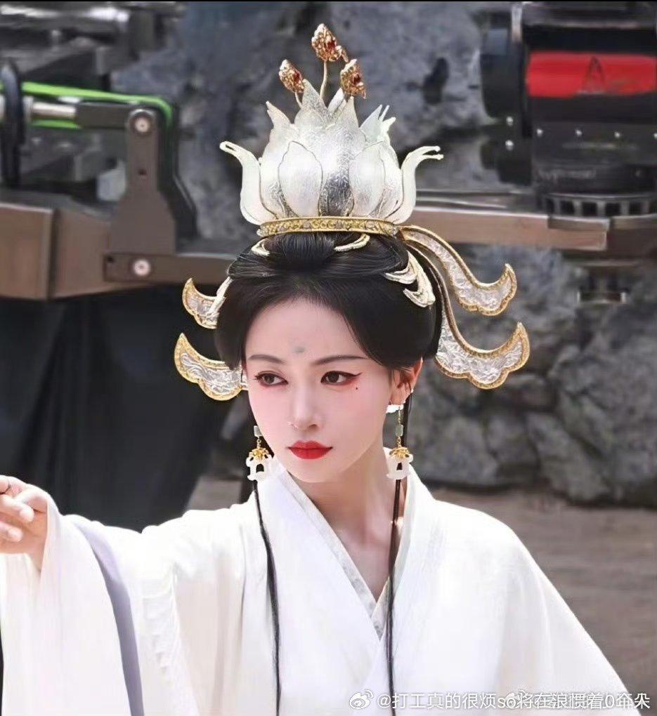123还行45这种过于夸张，只为了“哇造型好特别”，并无美感和7一样，去掉赘余其