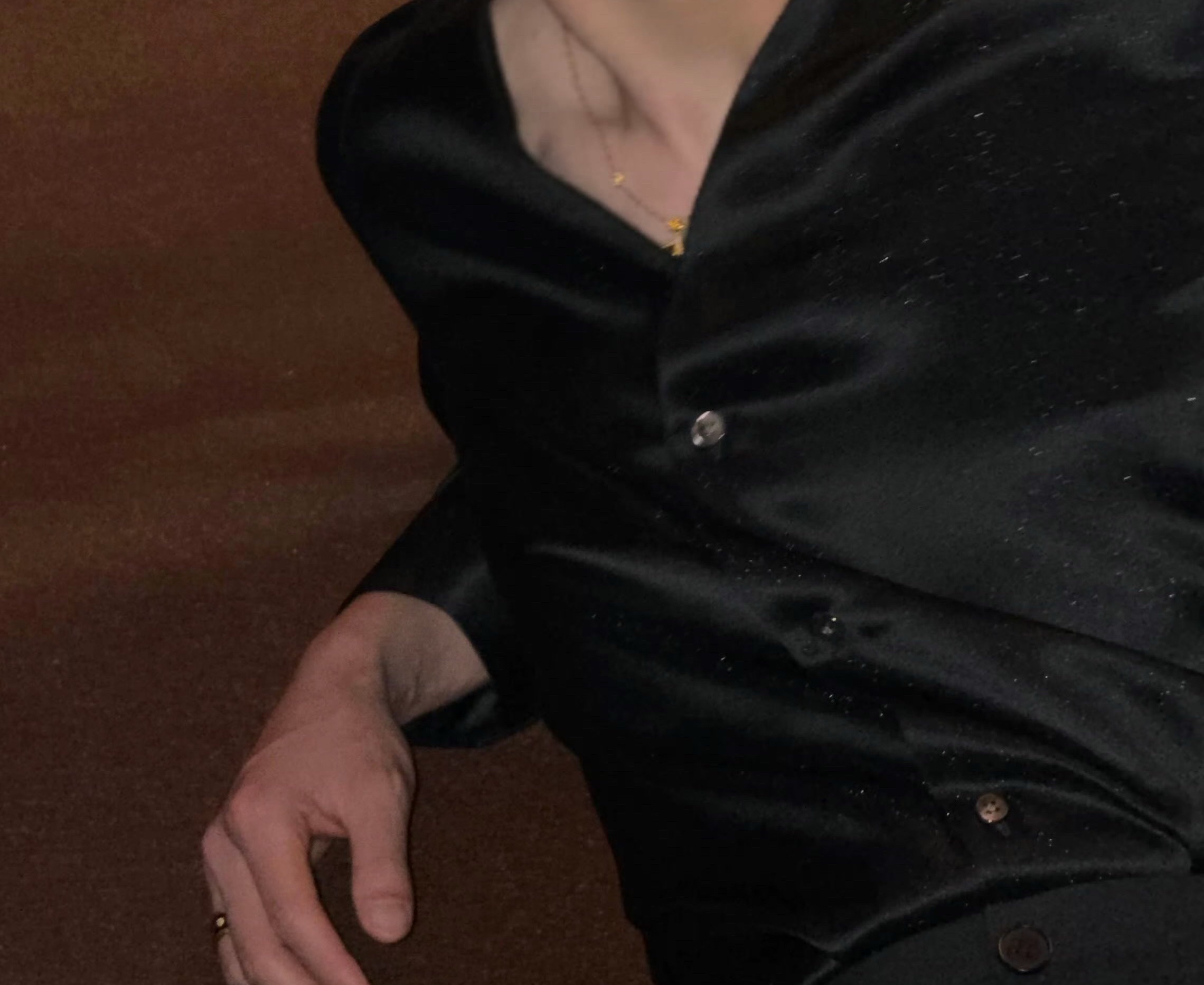 不是贫乳 ​​​