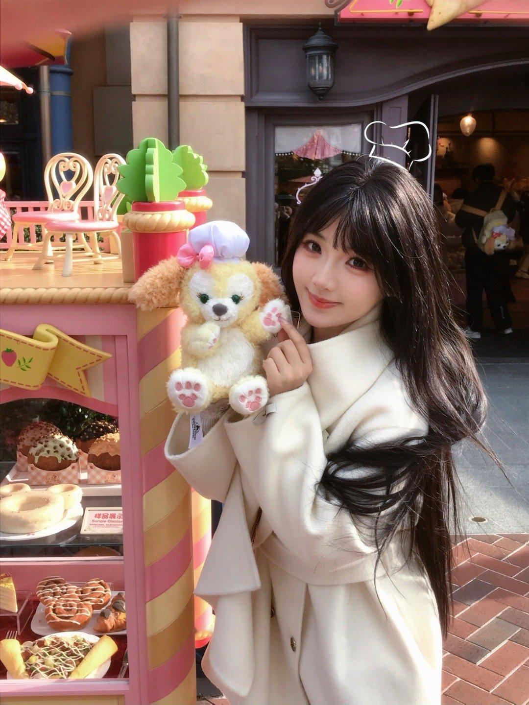 ❄️- ̗̀ 𝗛𝗮𝘃𝗲 𝗮 𝗺𝗮𝗴𝗶𝗰𝗮𝗹 𝗱𝗮𝘆