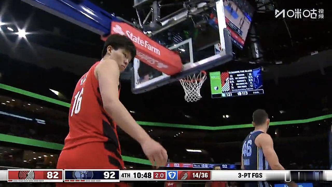 杨瀚森生涯首发4分5篮板2助攻2失误5犯规，攻防两端都有贡献，开拓者队96-11