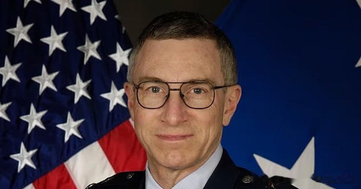 美国正在调查一桩将军神秘失踪案，他留下手机，带走手枪


美国伯纳利欧县警长办公
