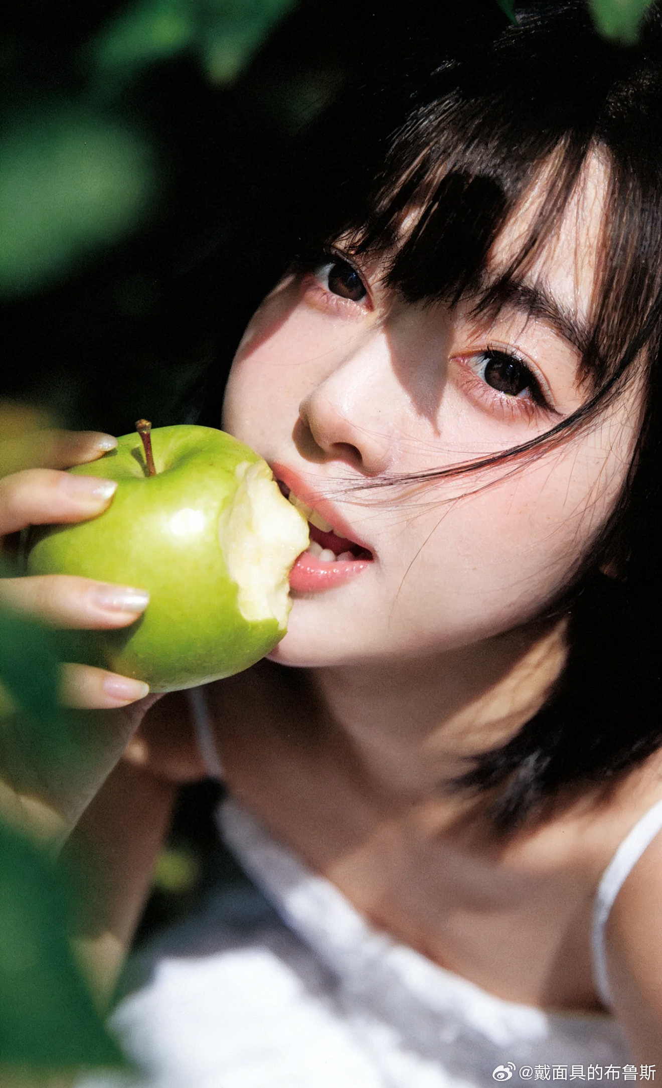 每天早起打卡正经又好看的小伙伴们早鸭 ，元气满满的一周又开始了 