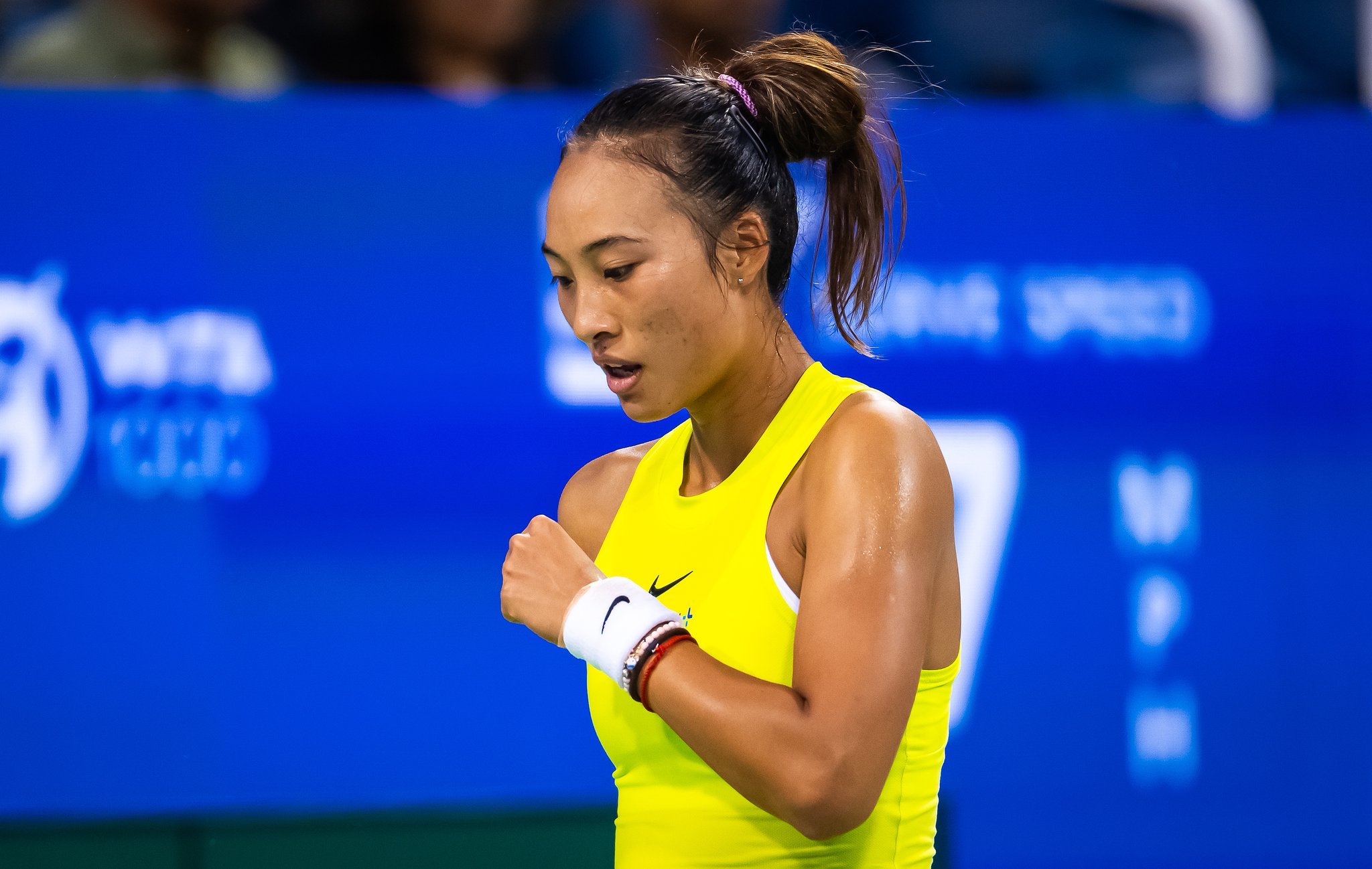 #郑钦文说美网要拼尽全力#赛后郑钦文坦言，一日双赛对自己考验很大，“打第二场比赛