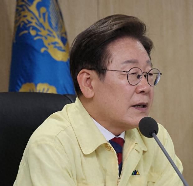 最近中东局势一紧张，远在东亚的韩国直接慌了神，3月5日总统李在明紧急开会，甩出1