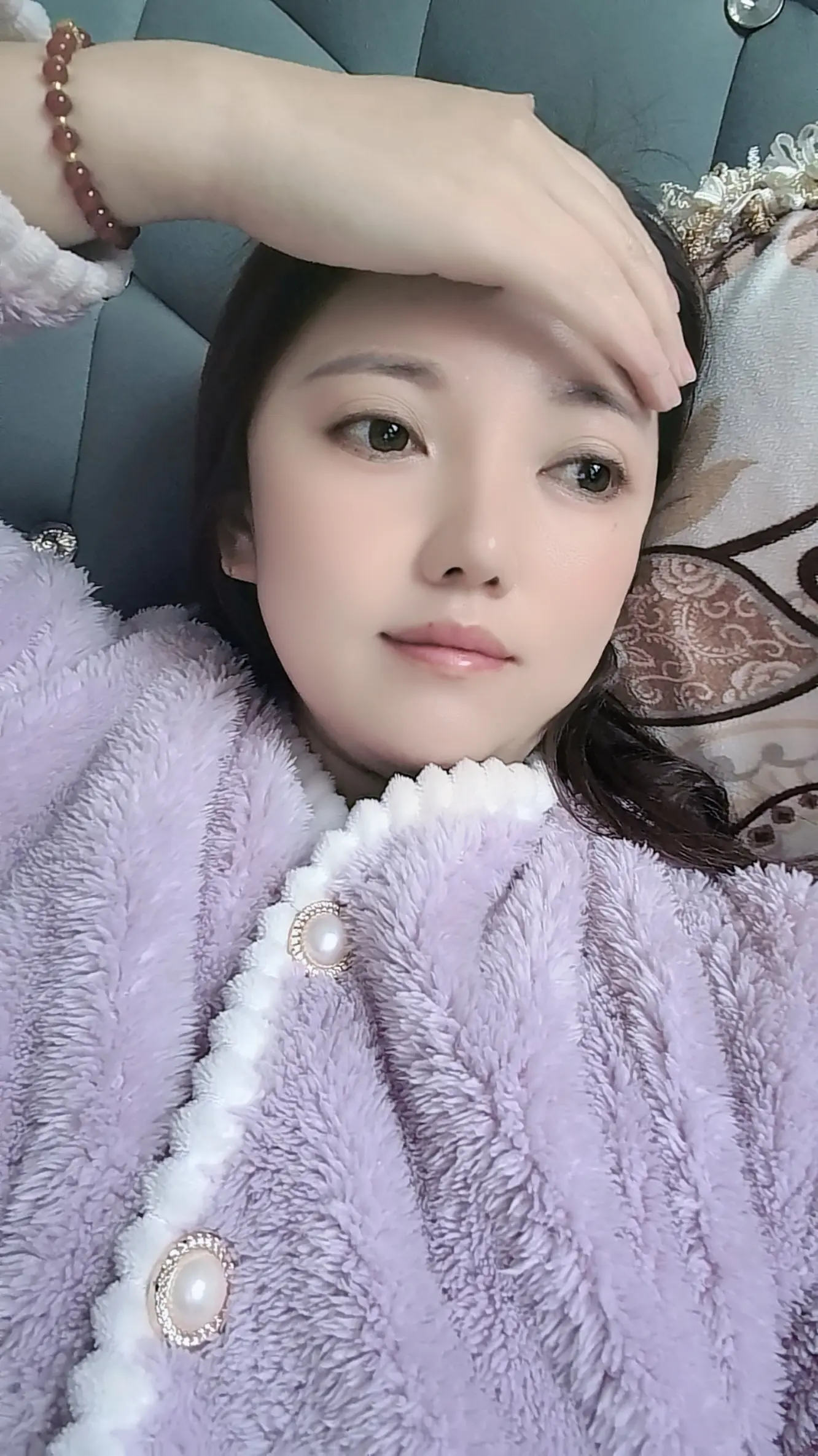 谁来开导我一下，我中年叛逆。