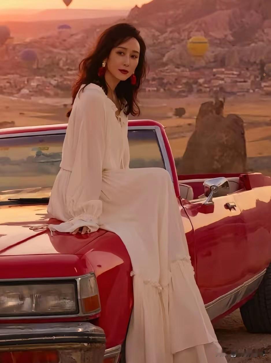 胡静的婚姻。
给所有女人提了醒。
嫁得好没有唯一标准，有人嫁五十亿拿督，有人嫁上