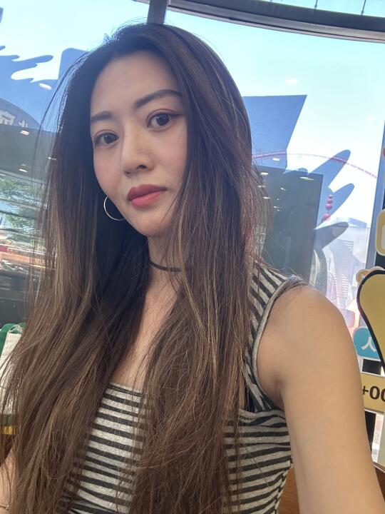 亚裔挑染真的好好看😭