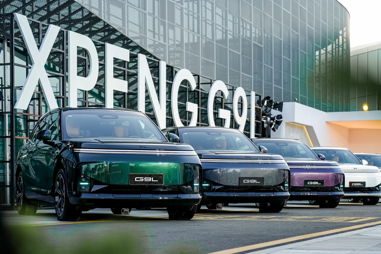 小鹏G9L全球首秀并且正式预售，25.98万起，小鹏G9L不仅仅是更大那么简单，