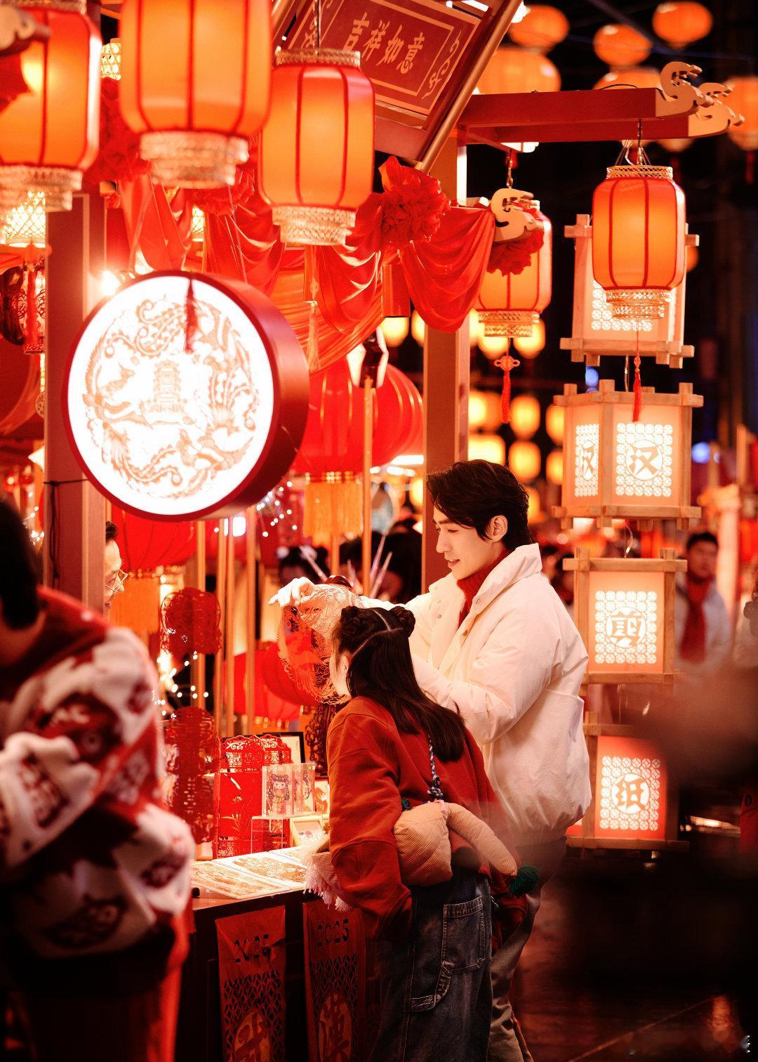 朱一龙李现将参演春晚武汉分会场  的确是很喜欢两个人在春晚的舞台上面给我们带来这