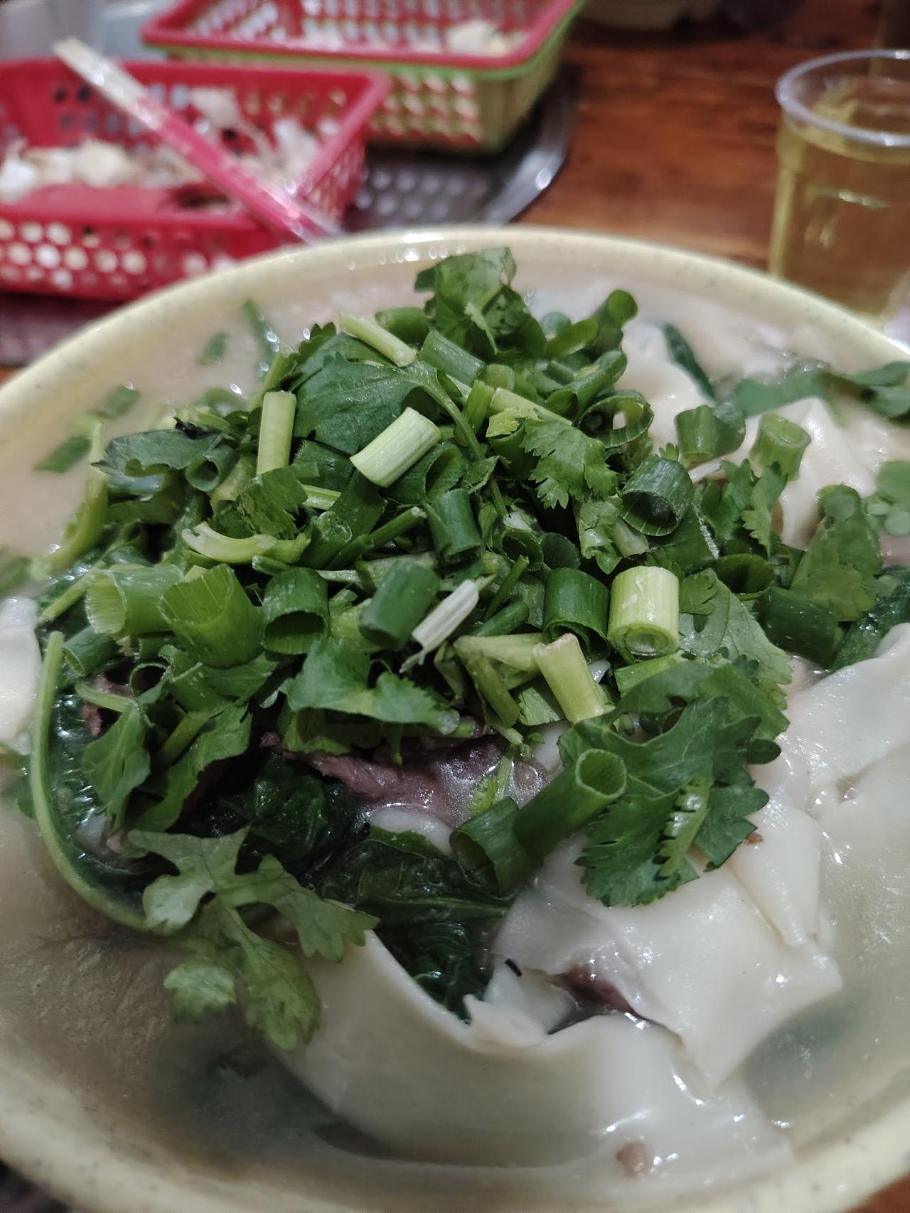 开车跑百十公里，就为吃这一口农家的味道。
        前几天路过常村十字路口