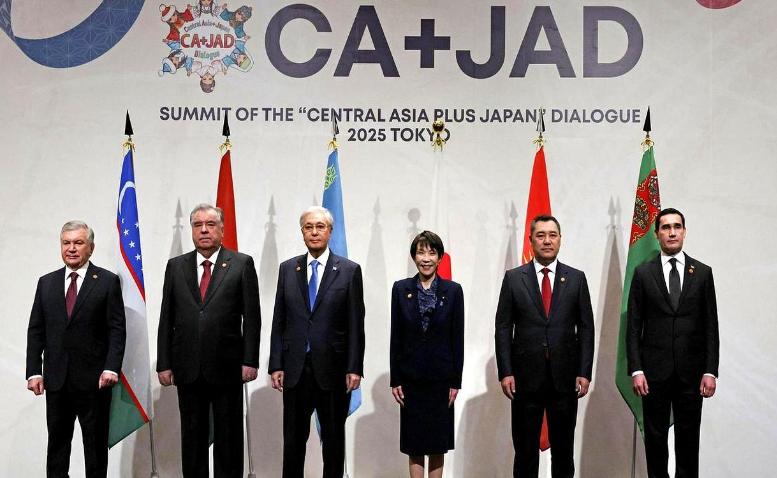 日本高调进军中亚，算盘打得响，现实打脸快。

北京时间12月20日，日本上演了一