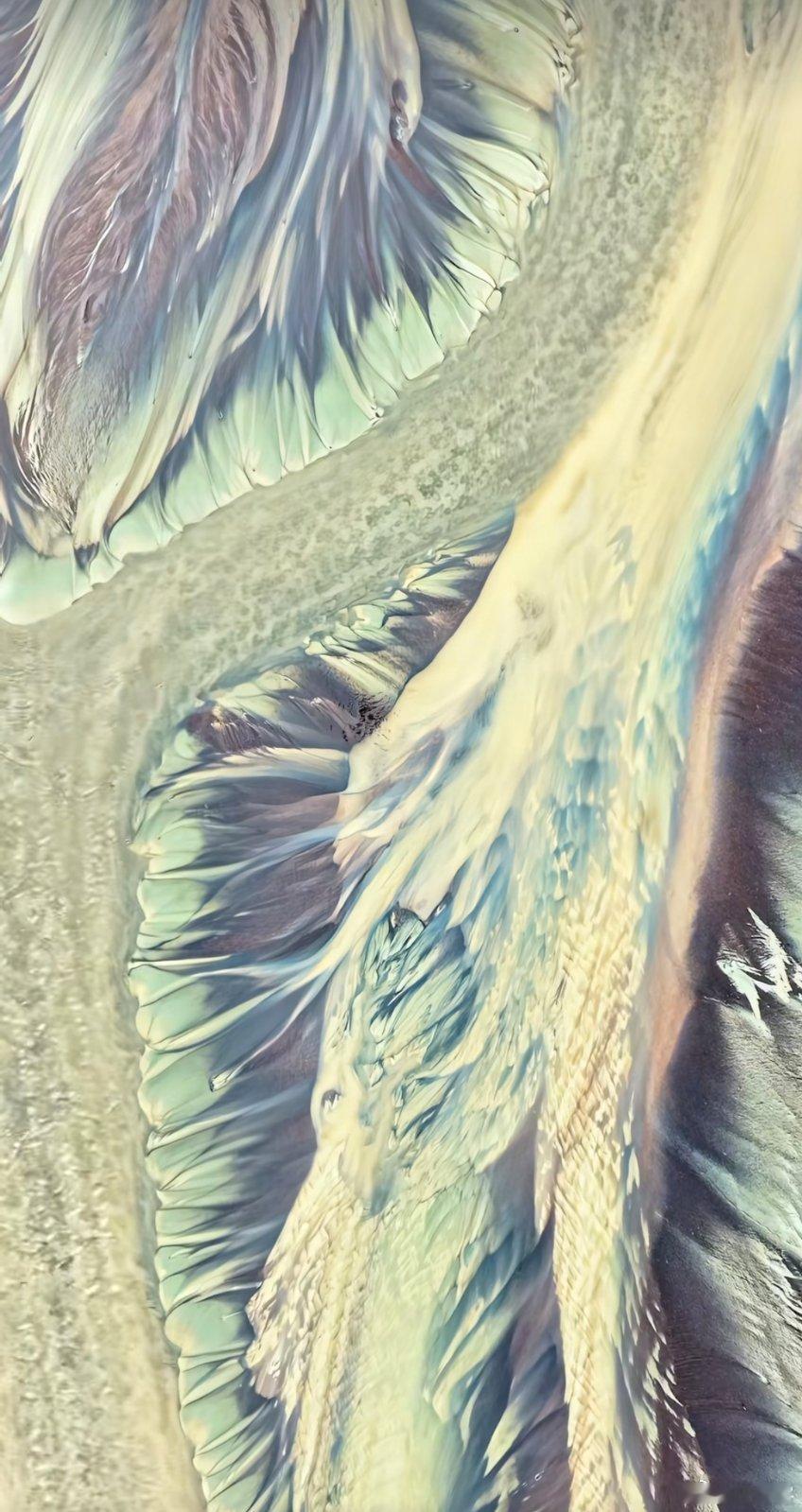 受台风的影响，钱塘江江滩现“大地流沙画”，大自然的艺术三剑客