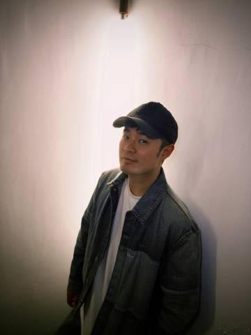 陈赫喊话邓超人不能这么癫陈赫邓超人不能这么癫 当你有一个随时随地开启“癫疯模式”
