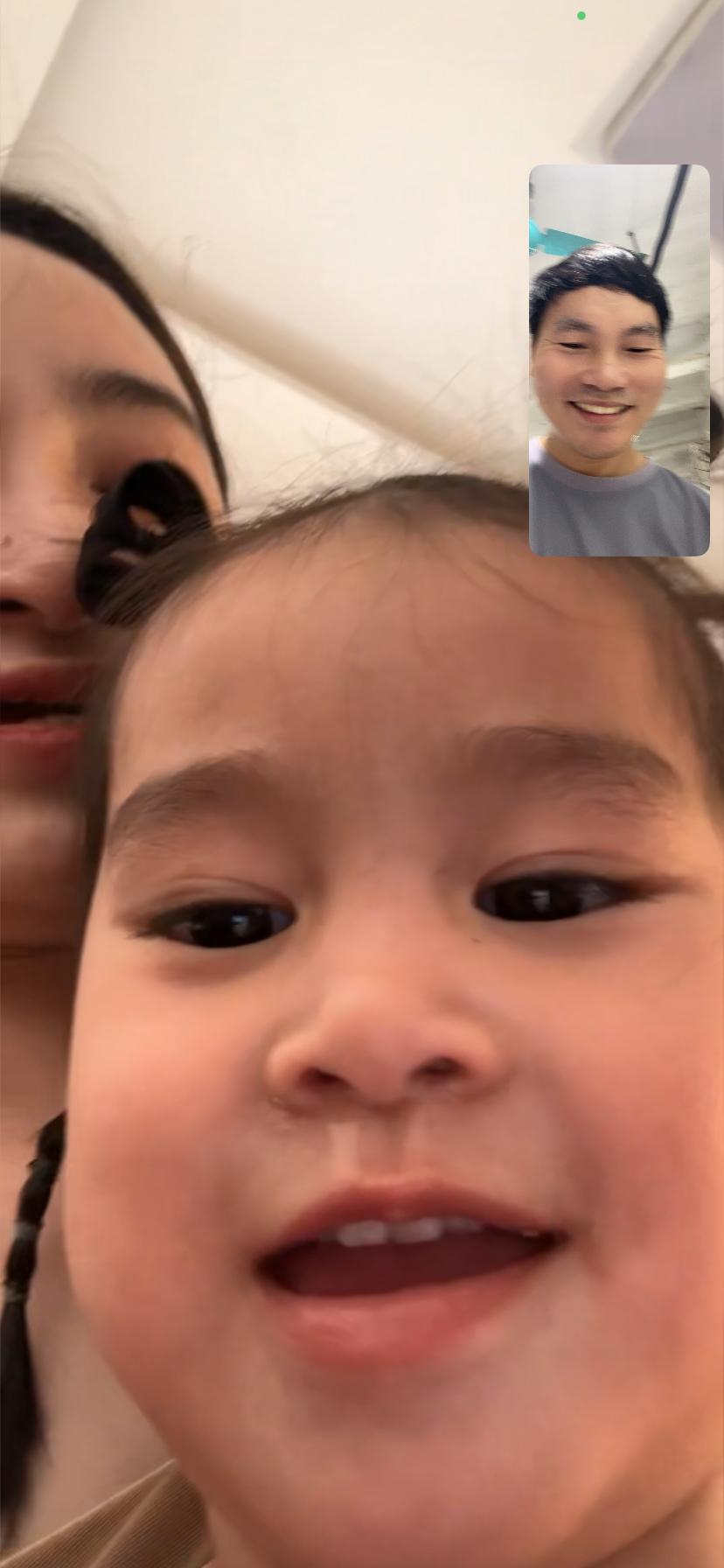 今天下班有点早，凌晨3点半左右下班。
我的作息时间已经调到了早晨7点多睡觉，现在