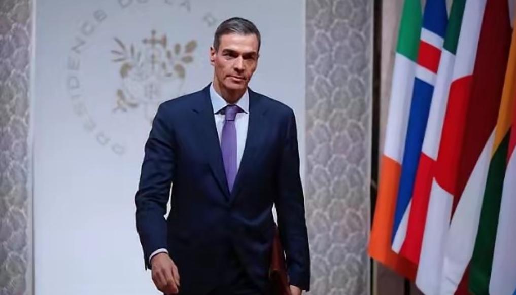 重磅！西班牙永久撤回驻以色列大使，欧洲硬气表态！
西班牙这次真的硬气，不跟着美国