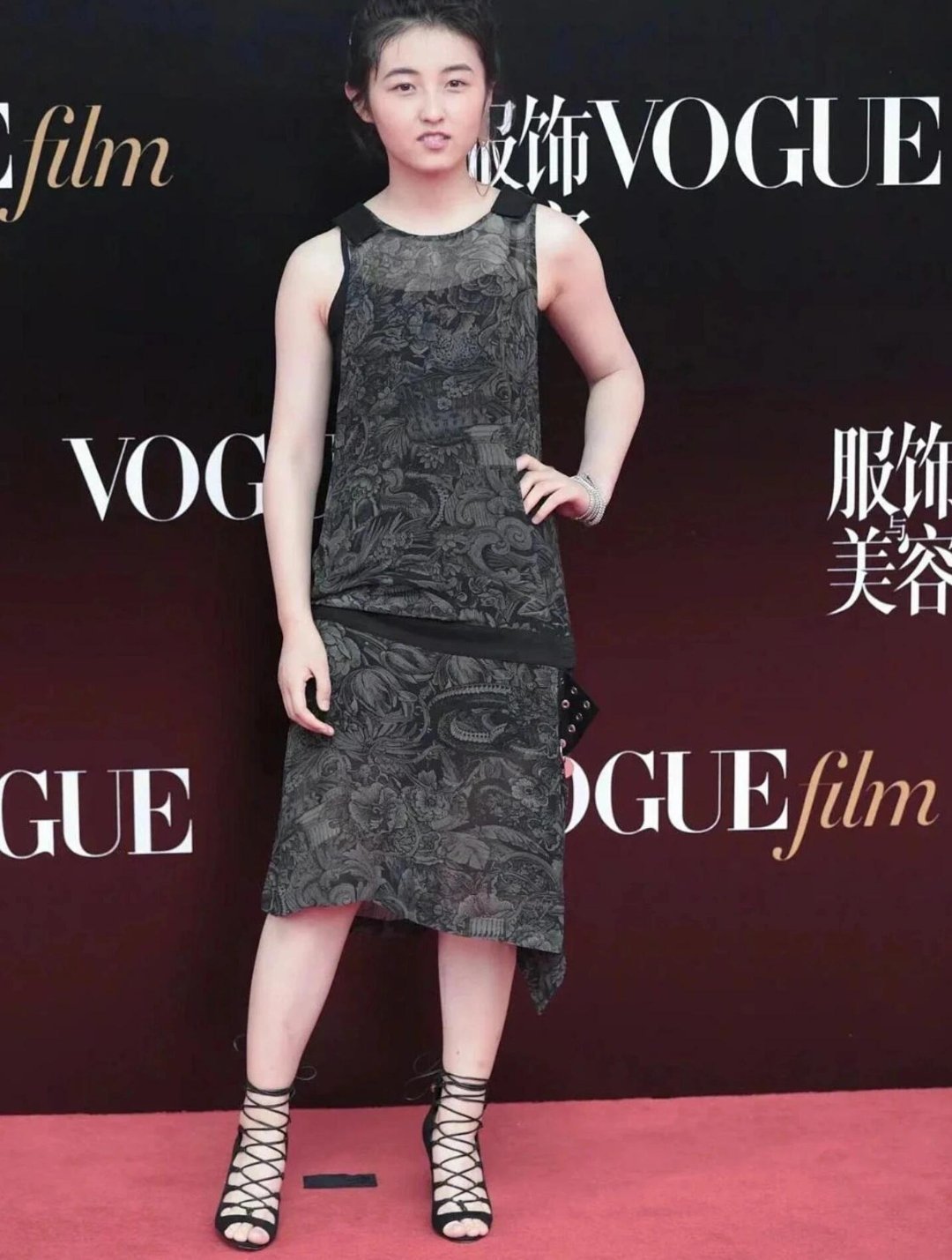 张子枫瘦了之后就是不一样 ​​​
