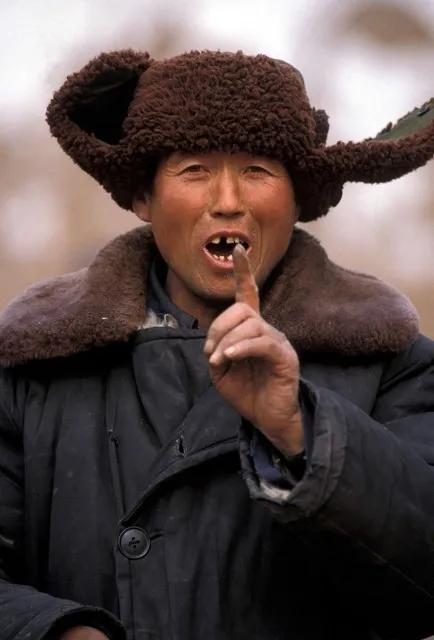 东北人是不是人均幽默大师

①
刚坐公交车点错界面了，打开的是支付宝付款码，刷了