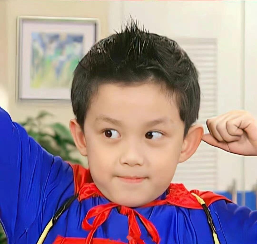 来看看咱内娱等比例长大从小到大都好看的童星们吴磊 关晓彤 宋祖儿 