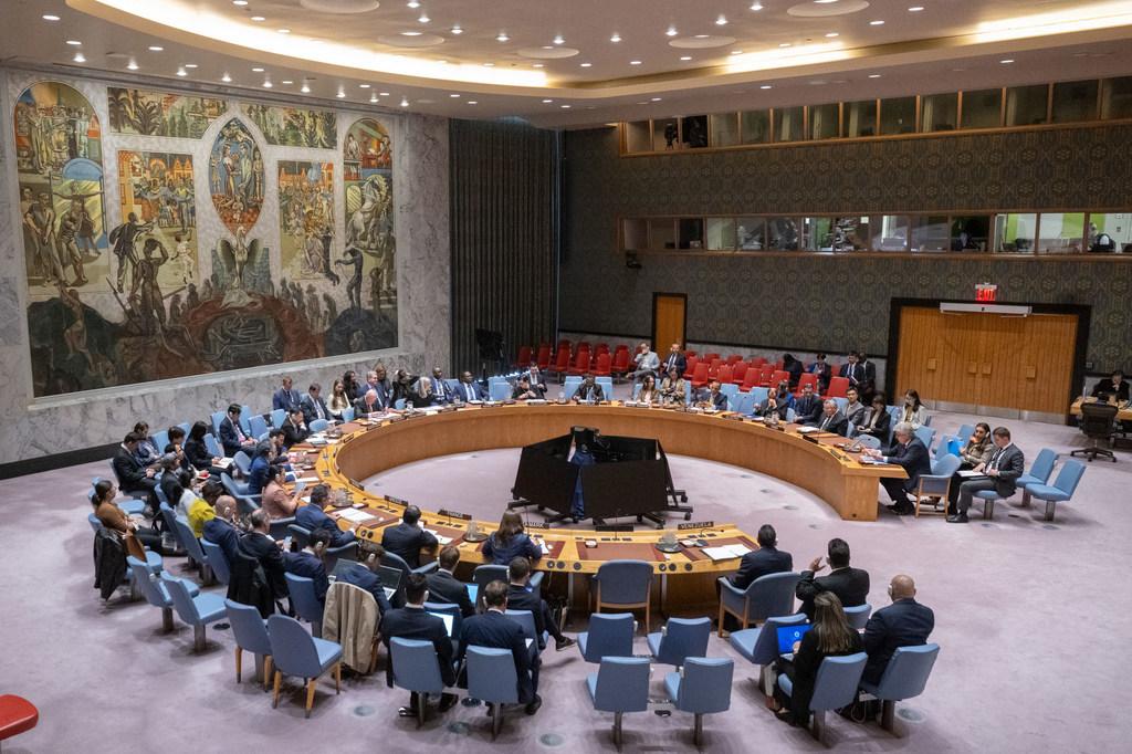 联合国秘书长的选举程序是怎样的联大与安理会主席发函启动遴选，会员国提名候选人，候