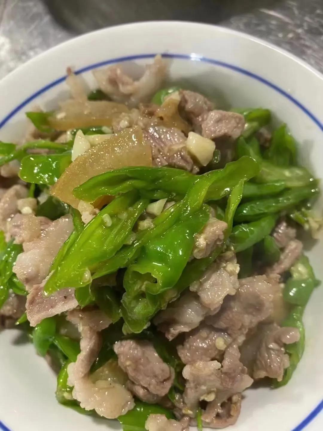 还是湖南新化老家的湘菜地道[爱慕]